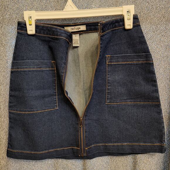 Refuge Skirt Juniors SMALL Denim Blue Jean Full Zipper Stretchy Pockets Casual - Picture 7 of 9